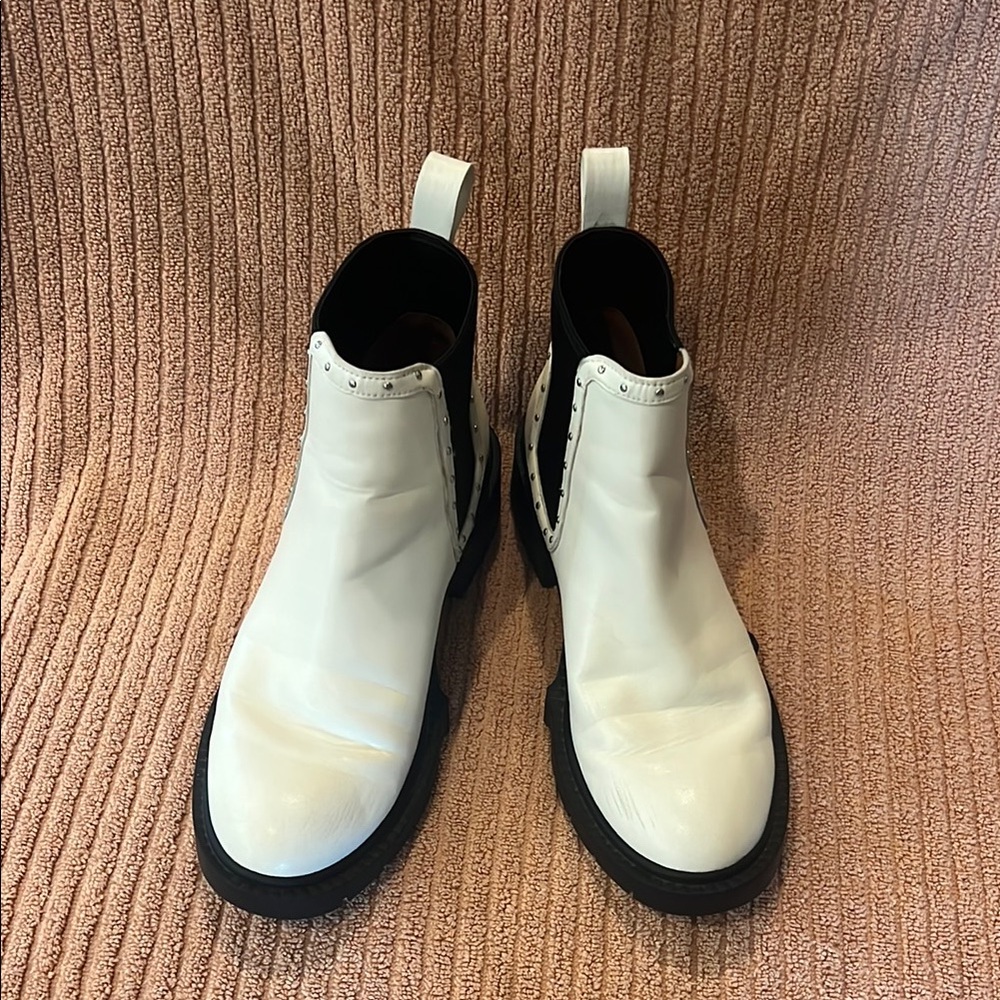 Coach White and Black Chelsea Boots with Elastic Panels